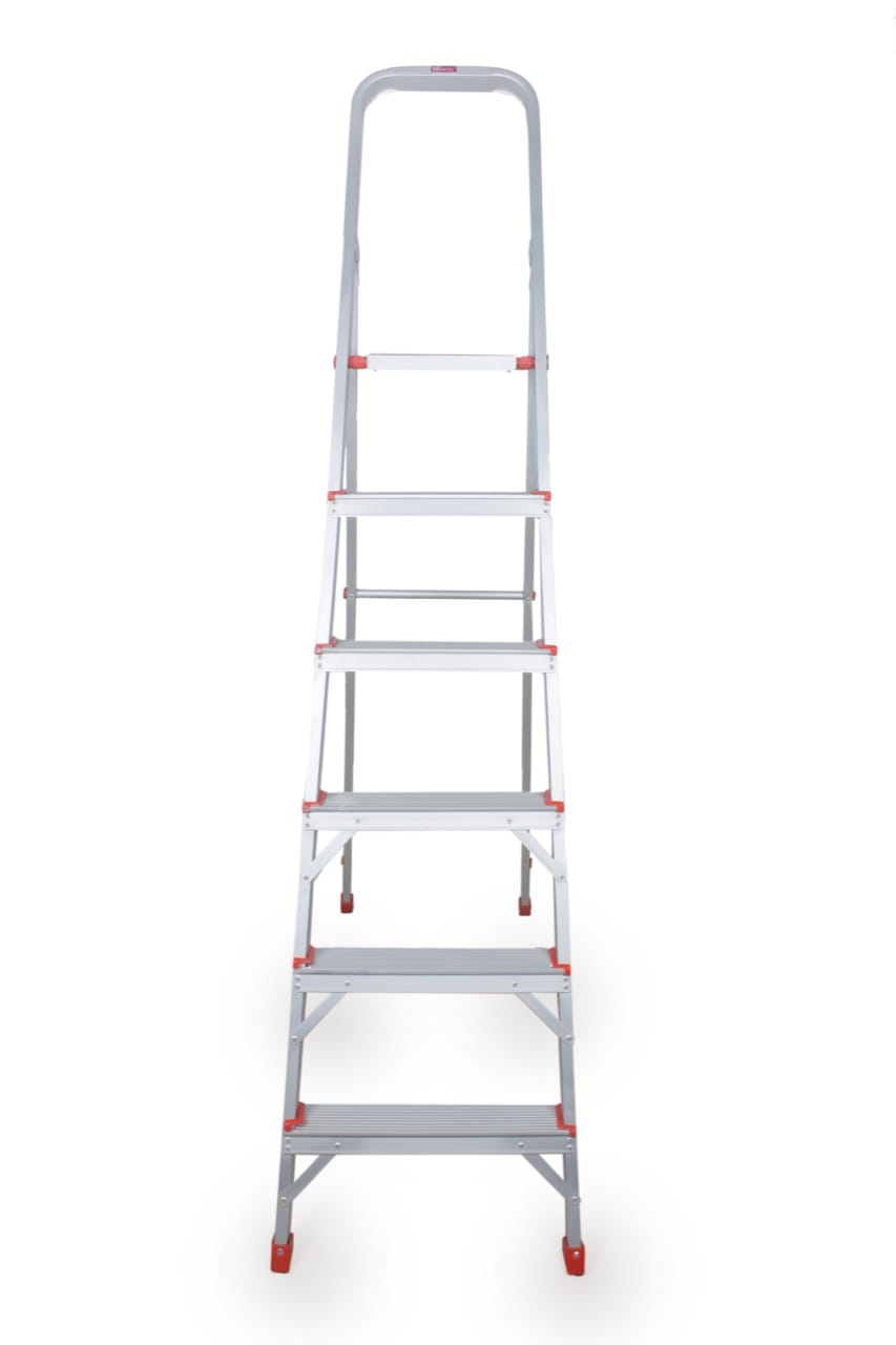 pew-ladder-02