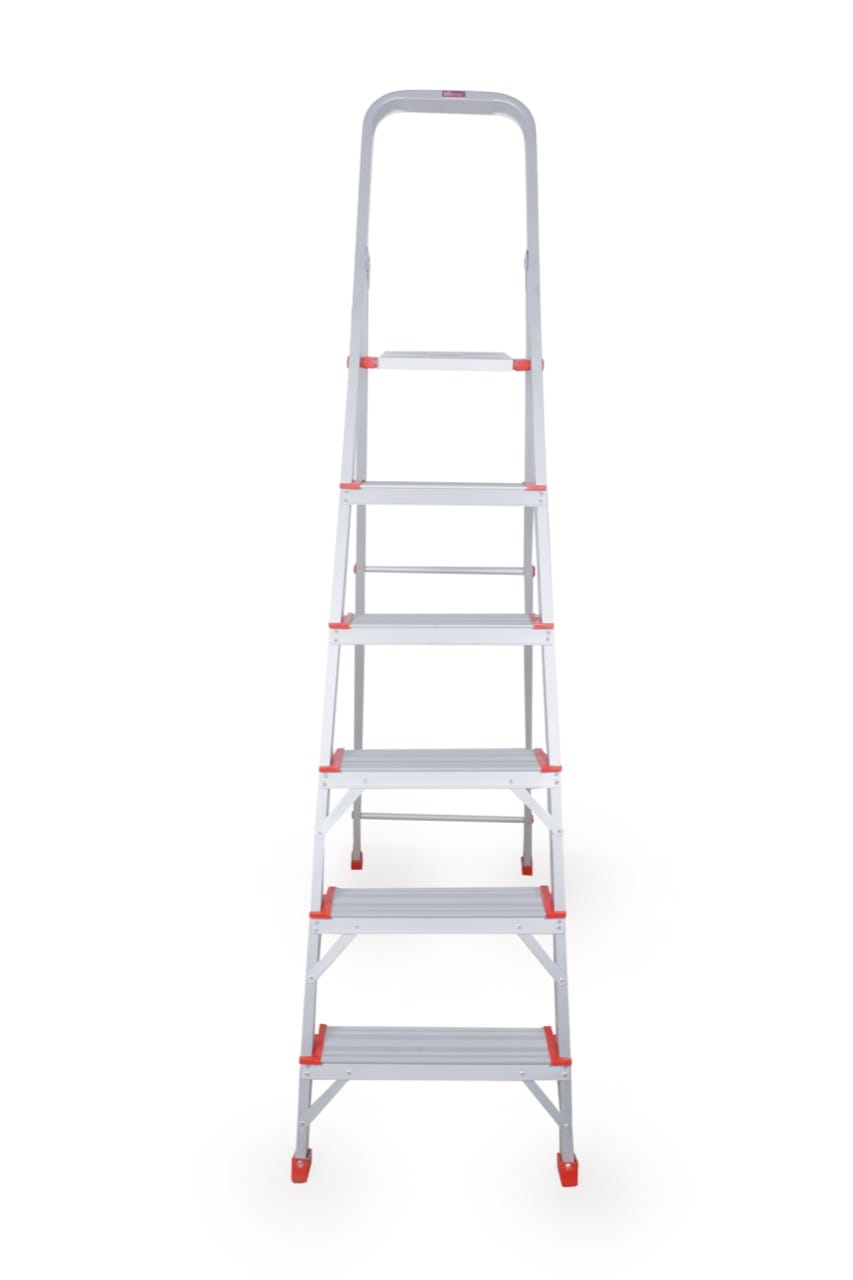 pew-ladder-05